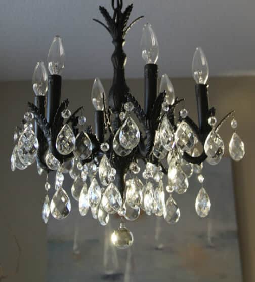 final output of upcycled chandelier