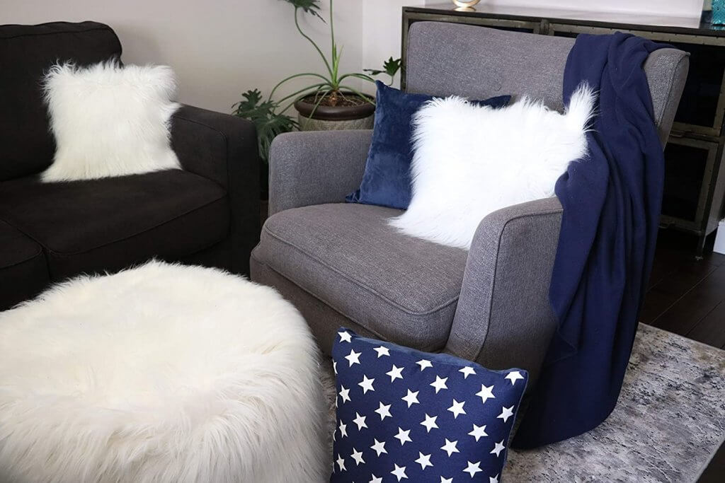 Furry-Toy-storage-bean-bag-and-navy-stars-accent-pillow-covers