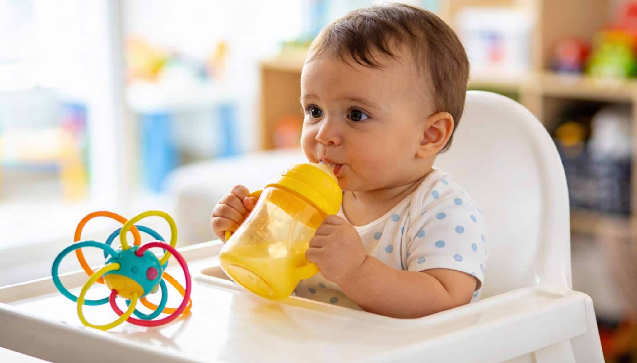 how to introduce a sippy cup step by step