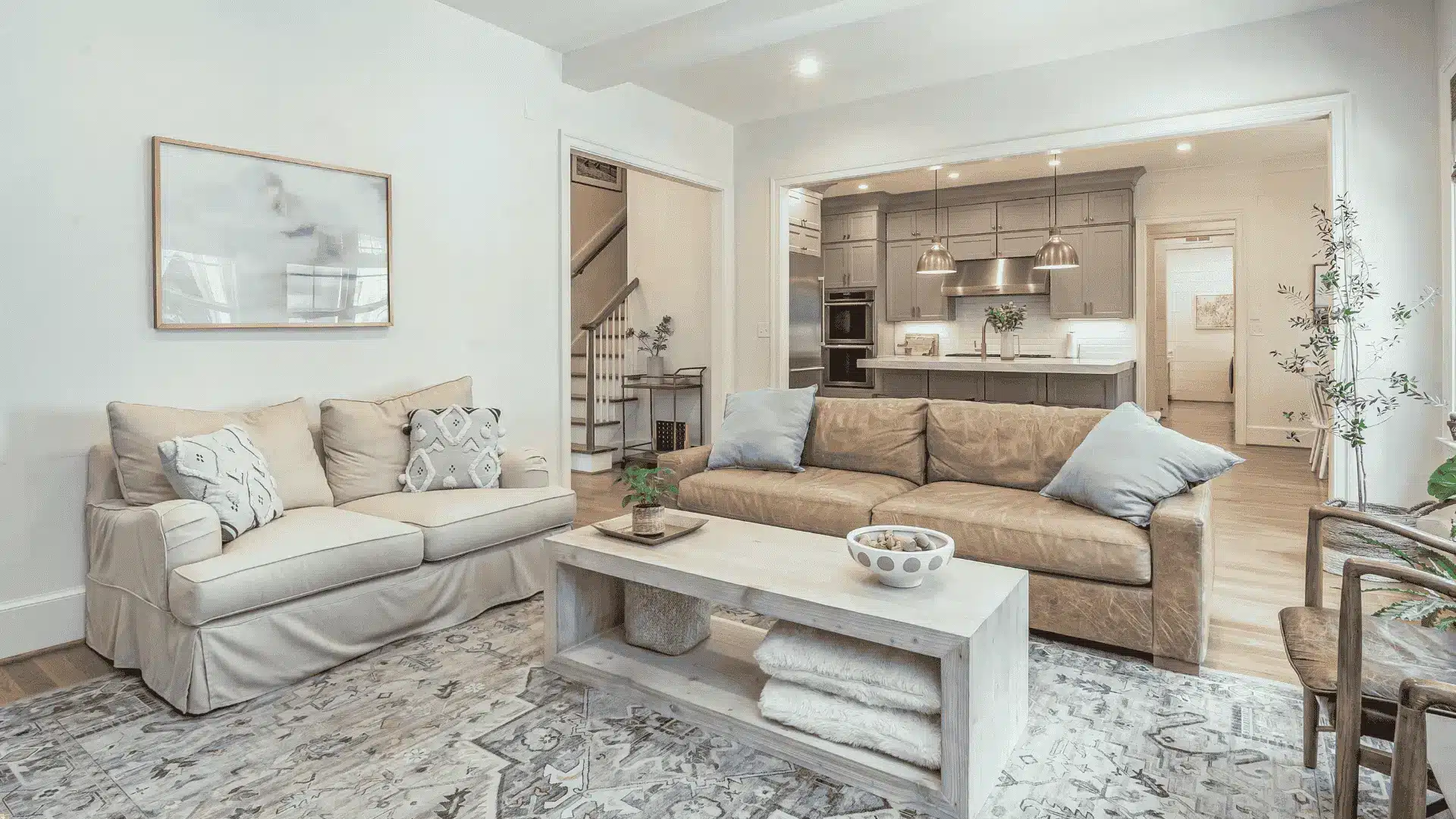 arranging-furniture-living-room